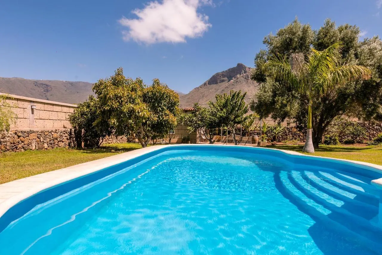 Modern Villa With Private Pool And Mountain Views Arona