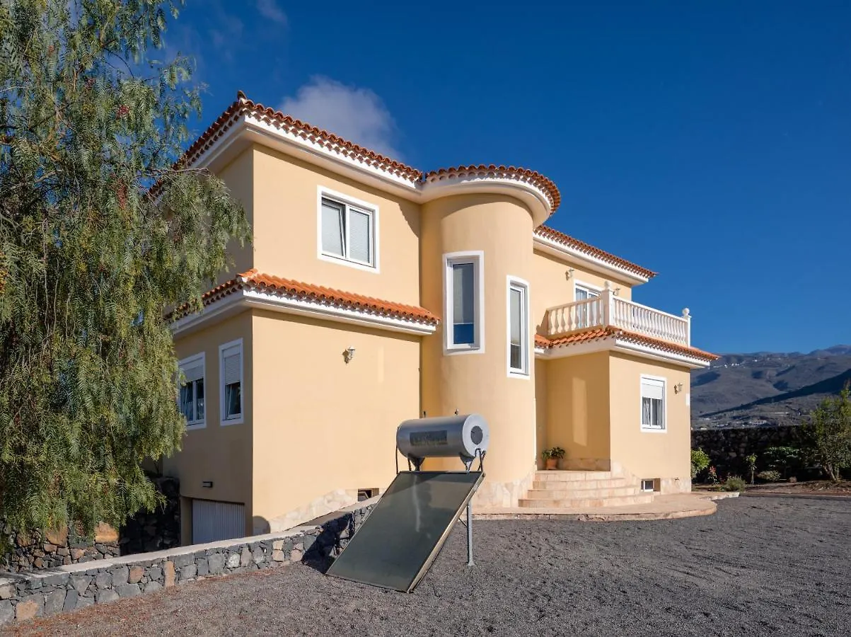 Modern Villa With Private Pool And Mountain Views Arona