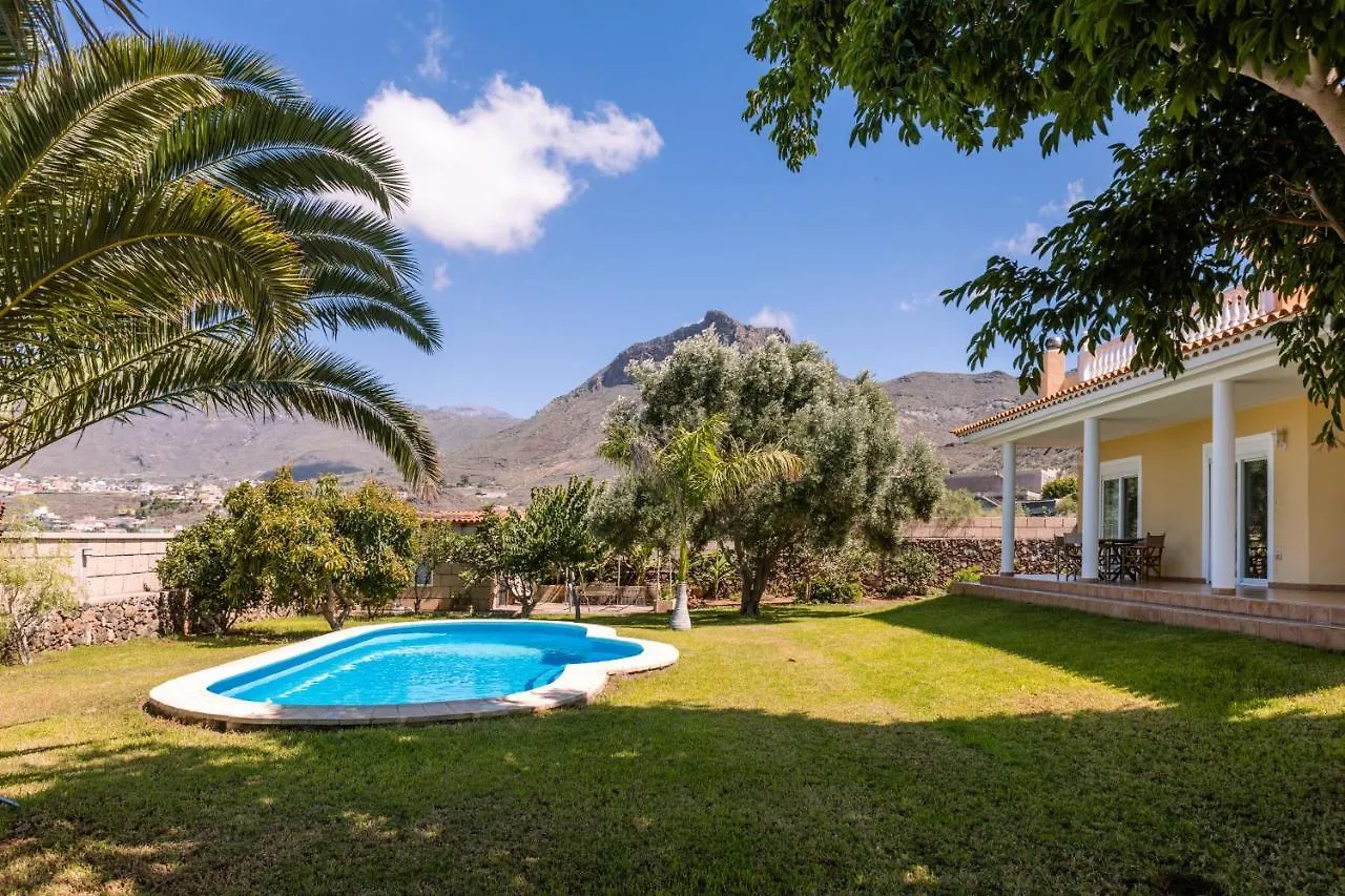 Modern Villa With Private Pool And Mountain Views Arona
